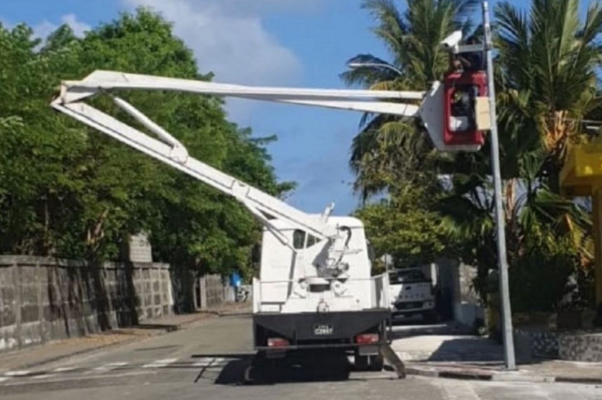އައްޑޫ ސިޓީގެ ސީސީޓީވީ މޮނިޓަރިންގ ސެންޓަރު ހުޅުވައިފި
