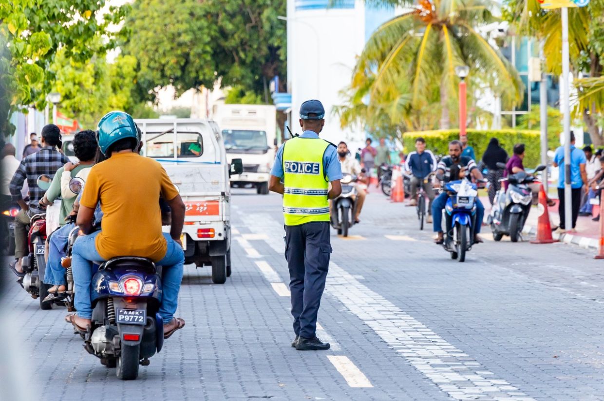 އޮންލައިންކޮށް ވިޔަފާރި ކުރާއިރު ސަމާލުވުމަށް ފުލުހުން އިލްތިމާސްކޮށްފި