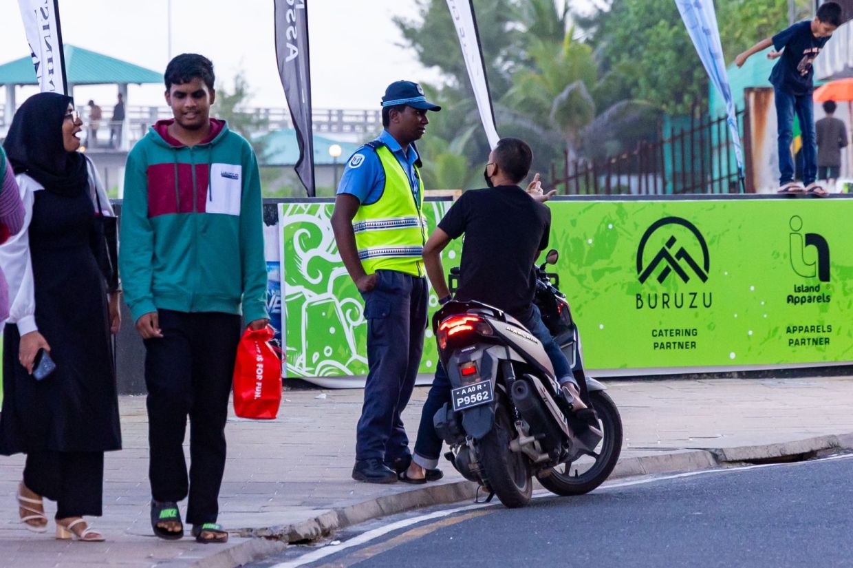 ޑޭޓާއަށް އެކްސެސްވުމުގެ ބާރު ފުލުހުންނަށް ދޭން ފާސްކޮށްފި
