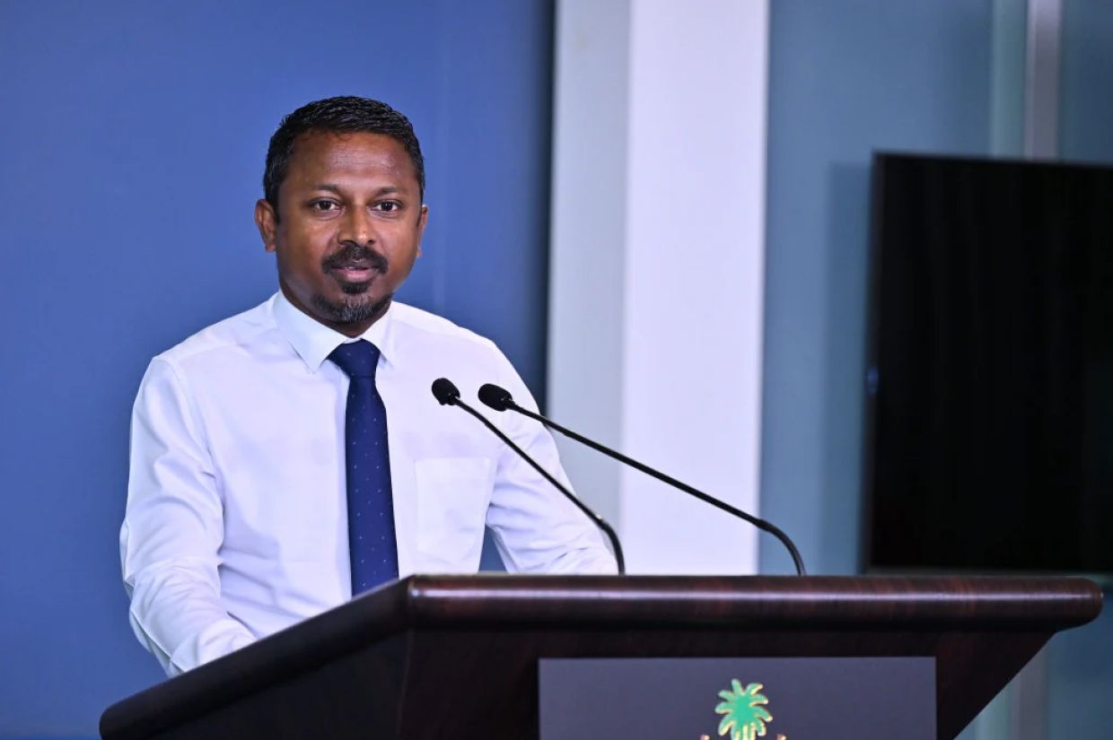 އޭޖީއޮފީސް ސިވިލް ސާވިސްއިން ވަކިކުރާ ބިލު ބަލައިގަނެފި