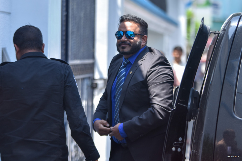 ސިނަމާލެ ބްރިޖާ ގުޅޭގޮތުން އަދީބު އައު މަޢުލޫމާތު ހާމަކުރައްވައިފި