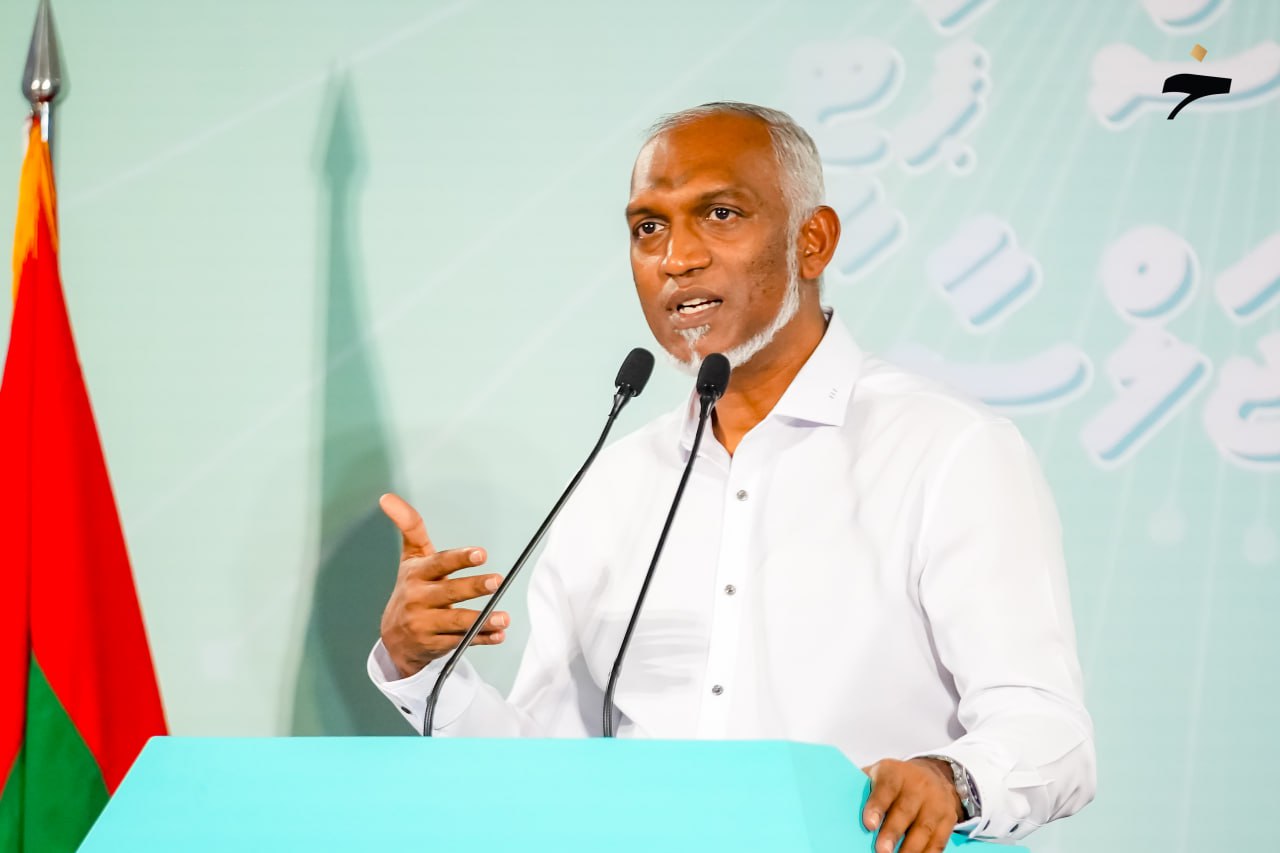 ޑޮލަރު ތިޔާގި ކުރުމަށް ކުރިޔަށް އޮތް ދެތިން ހަފްތާތެރޭ އެމްއެމްއޭގެ ގަވާއިދުތައް ބަދަލުކުރާނަން - ރައީސް