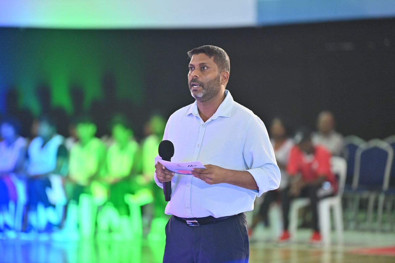 ކުޅިވަރުގެ ތެރެއިން ރިވެތި އަޚުލާޤު އަށަގެންނެވުމަށް ކުޅިވަރުގެ ޤާނޫނަށް ބަދަލު ގެންނާނެ: ވަޒީރު ރާފިޢު