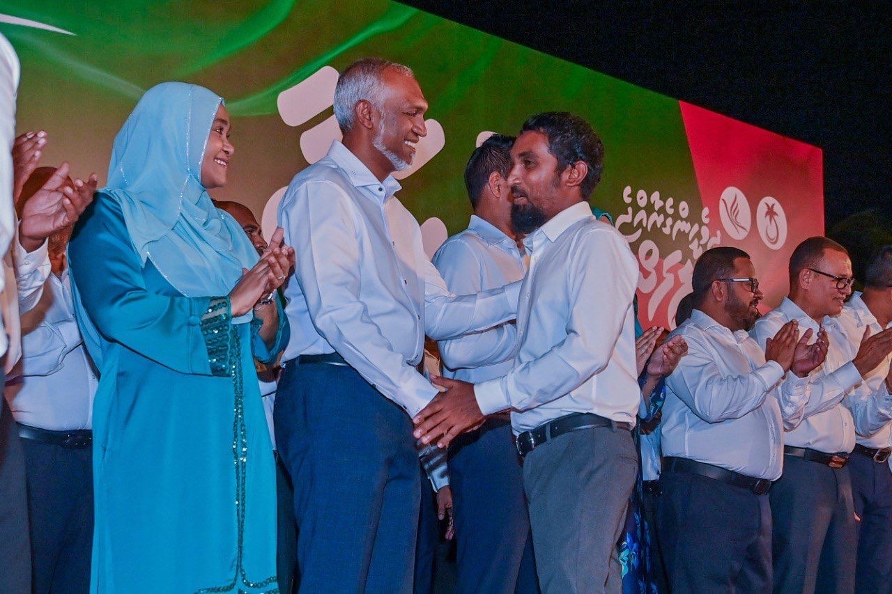 50ހާހޭ ބުނެ ދޮގު ޚަބަރު ފެތުރުމަކީ އިސްލާމްދީން ދަންނަ ކަމެއް ނޫން - މެމްބަރު ޝަޒީމް