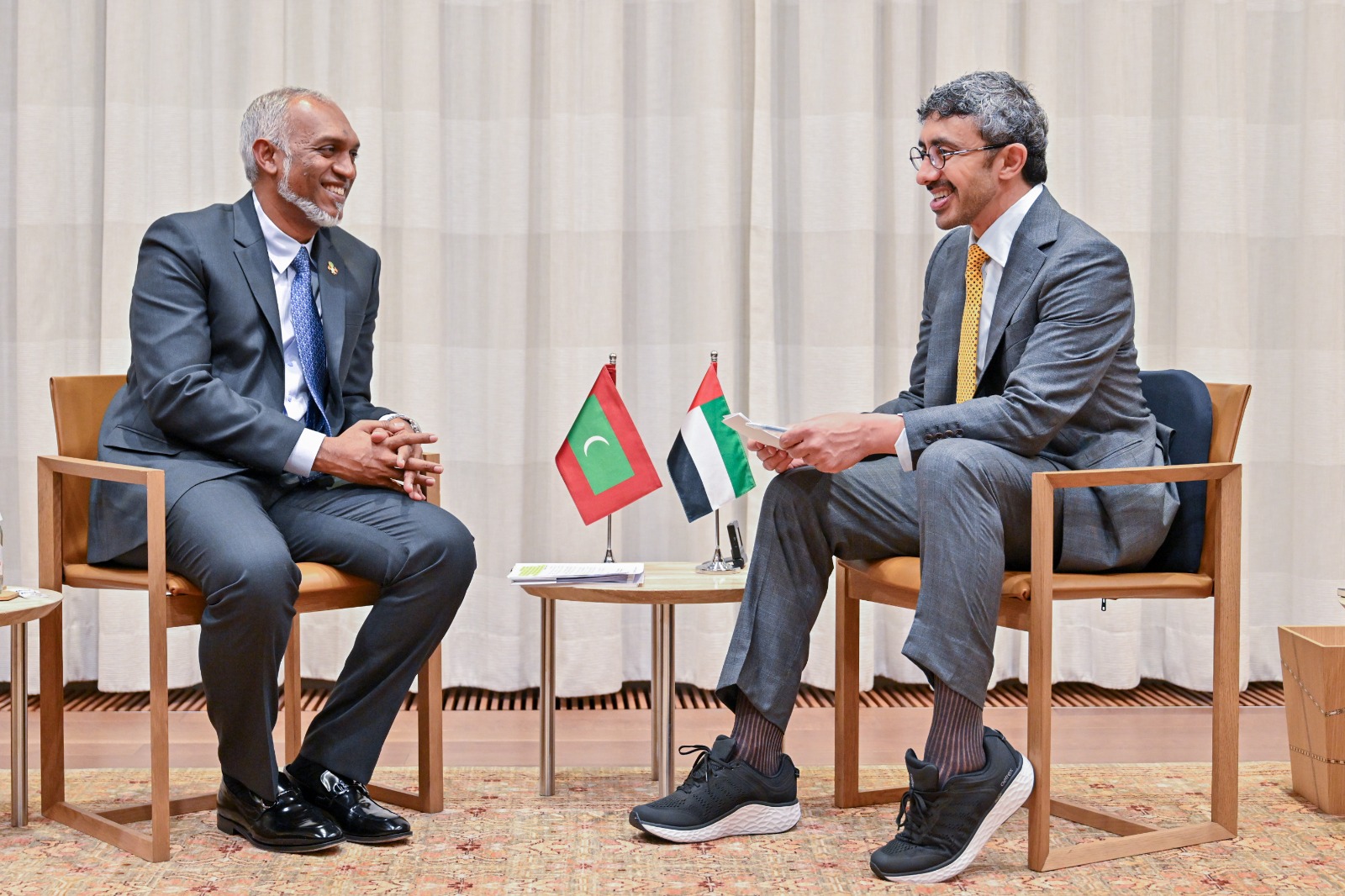 ރައީސް، ޔޫ.އޭ.އީގެ ޑެޕިއުޓީ ބޮޑުވަޒީރާއެކު މަޝްވަރާ ކުރައްވައިފި