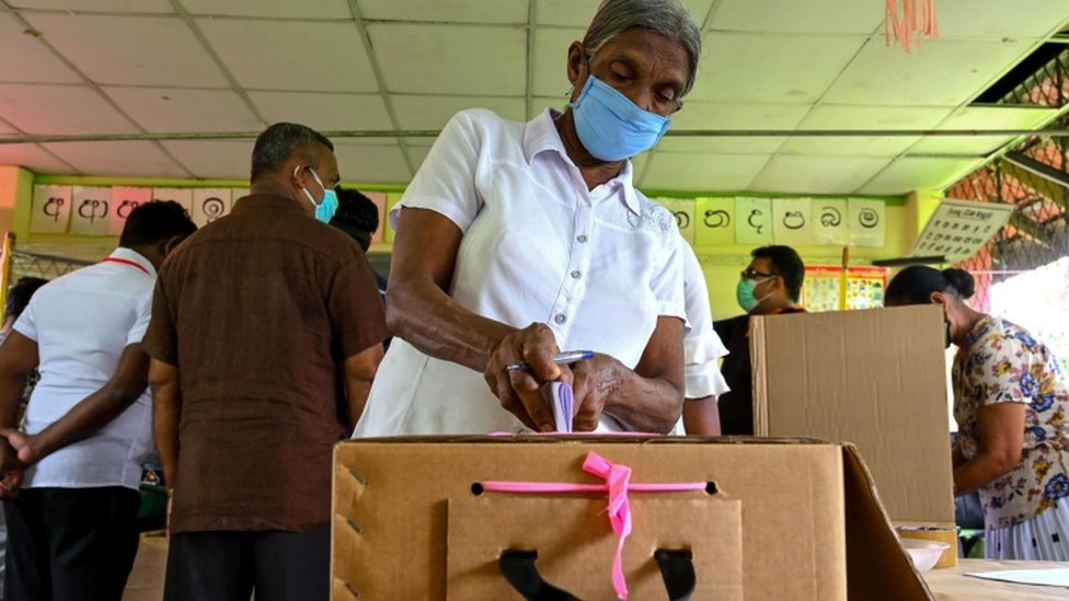 ސްރީ ލަންކާގެ ރިޔާސީ އިންތިޚާބުގެ ވޯޓުލުން ފަށައިފި