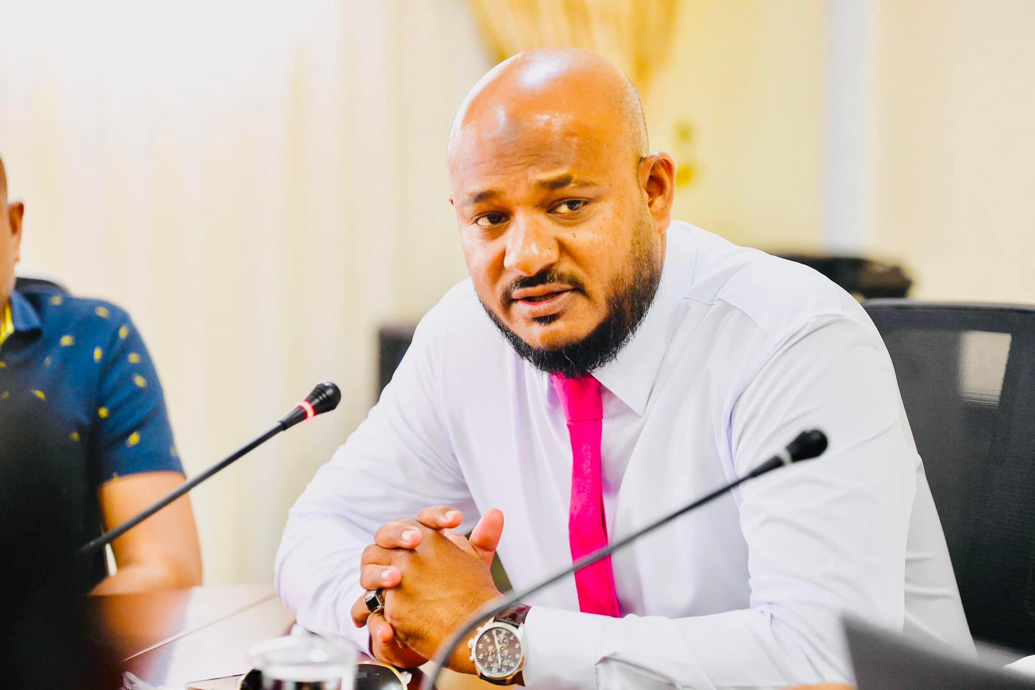 ރައްޔިތުންގެ ޖީބަށް ބުރަނުވާގޮތަށް އާމްދަނީ އިތުރުކުރަނީ