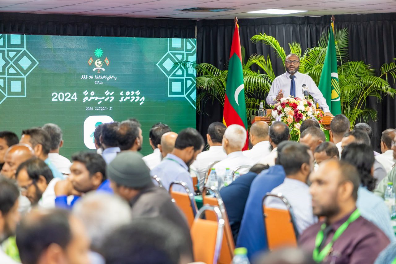 ކޮންމެ އަހަރަކު 100 އިމާމުން ރާއްޖެއިން ބޭރުން ތަމްރީން ކުރާނެކަމަށް ޝަހީމް ވިދާޅުވެއްޖެ