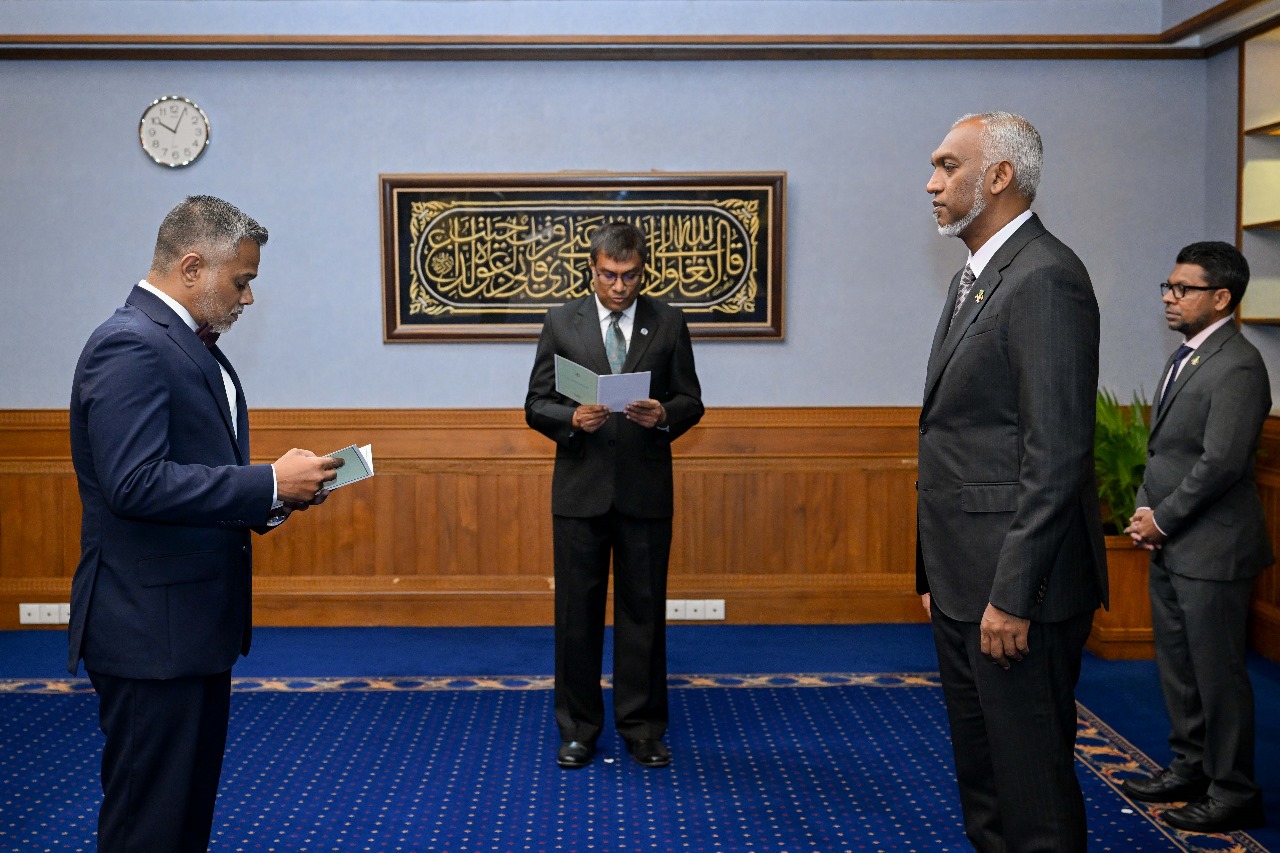 ޕީޖީ އައްބާސްއަށް ރައީސްގެ އެއްވެސް ނުފޫޒެއް ނޯންނާނެ: ސަރުކާރު