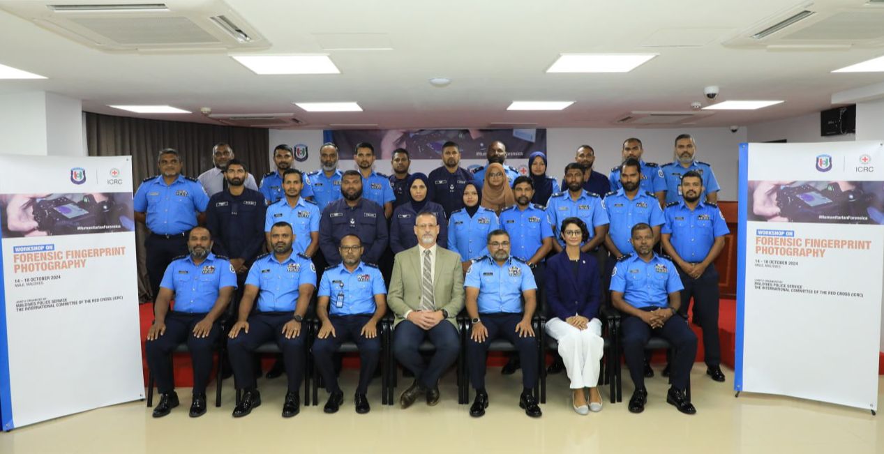 ފޮރެންސިކް ފިންގަރޕްރިންޓް ފޮޓޯގްރަފީ ވޯކްޝޮޕެއް ފަށައިފި