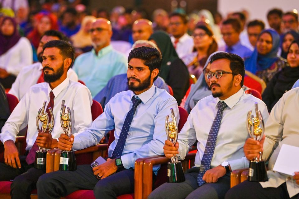 ޒުވާނުންގެ އެވޯޑަށް ނަން ހުށަހެޅުމުގެ ފުރުޞަތު އަލުން ހުޅުވާލައިފި