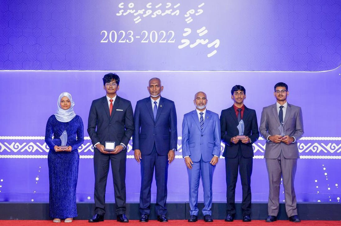 ސަރުކާރުގެ އައު ސިޔާސަތާއެކު މިއަހަރު 2000 ދަރިވަރުން އޭލެވަލްއަށް ކިޔަވަން ފަށަނީ