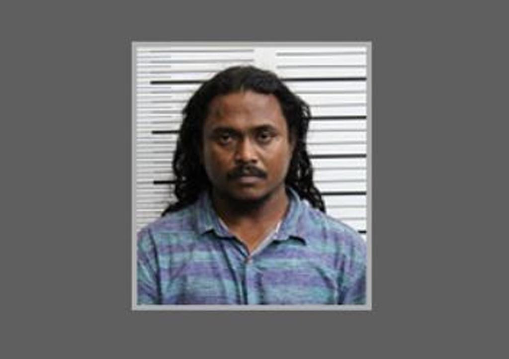 މާލޭގެ ސްކޫލަކަށް ވަދެ ޓީޗަރުންތަކަކަށް ބިރުދެއްކި މީހާގެ މައްސަލަ ޕީޖީ އޮފީހަށް ފޮނުވަނީ