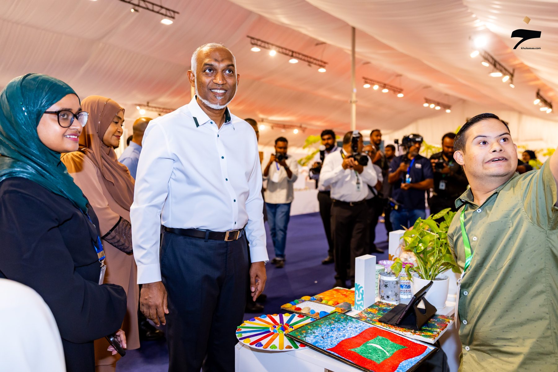 އުފެއްދުންތެރިކަމުގެ މަޢުރަޒުގެ "މާކެޓް ޕްލޭސް"ގައި 130 އަށްވުރެ ގިނަ ފަރާތުން ބައިވެރިވެއްޖެ