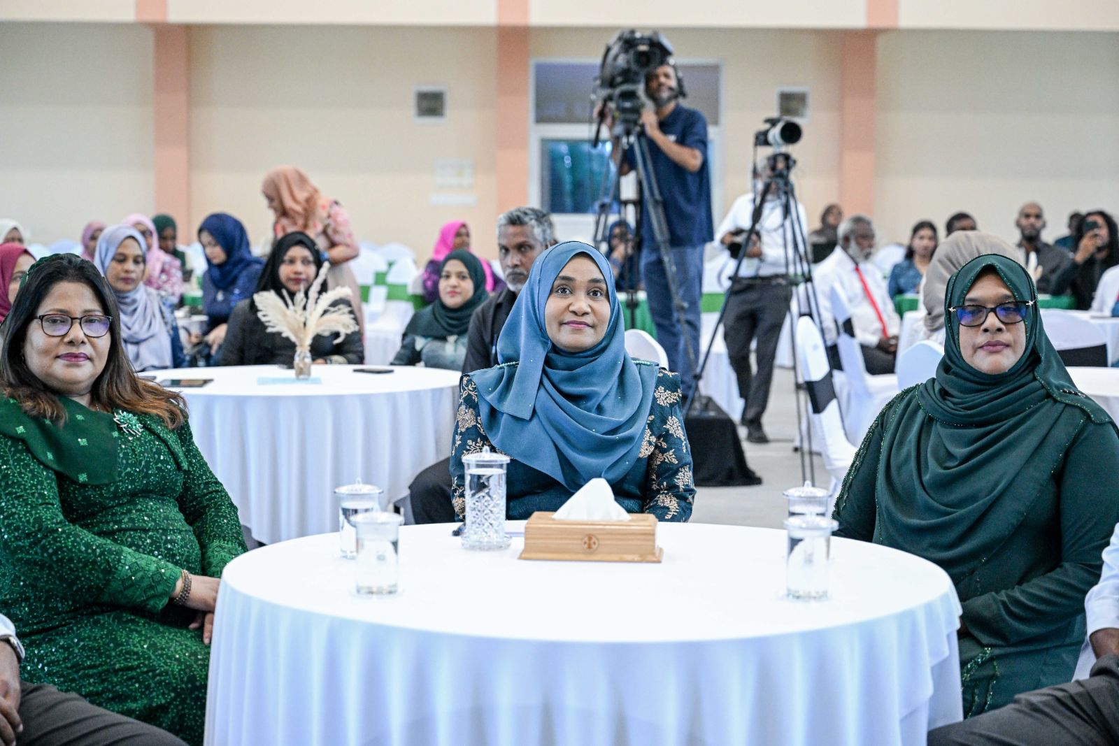 ދުނިޔޭގެ ކާބޯތަކެތީގެ ރައްކާތެރިކަމުގެ ދުވަހުގެ ހަފްލާގައި ފަސްޓް ލޭޑީ ބައިވެރިވަޑައިގަތުން
