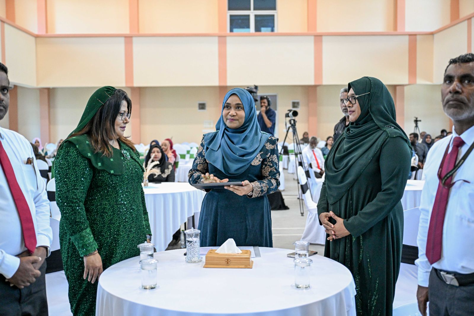 ދުނިޔޭގެ ކާބޯތަކެތީގެ ރައްކާތެރިކަމުގެ ދުވަހުގެ ހަފްލާގައި ފަސްޓް ލޭޑީ ބައިވެރިވަޑައިގަތުން